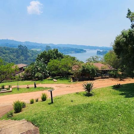 Da Gama Lake Cottages - Coral Tree And Cormorant Cottages White River Eksteriør bilde