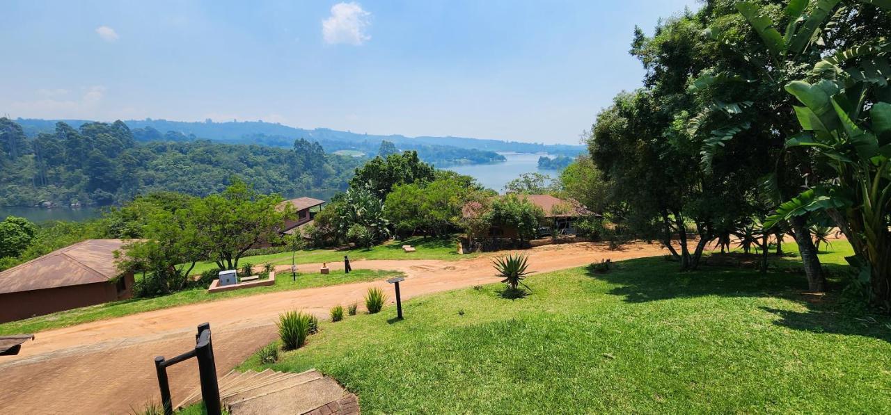 Da Gama Lake Cottages - Coral Tree And Cormorant Cottages White River Eksteriør bilde