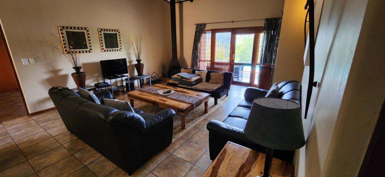 Da Gama Lake Cottages - Coral Tree And Cormorant Cottages White River Eksteriør bilde